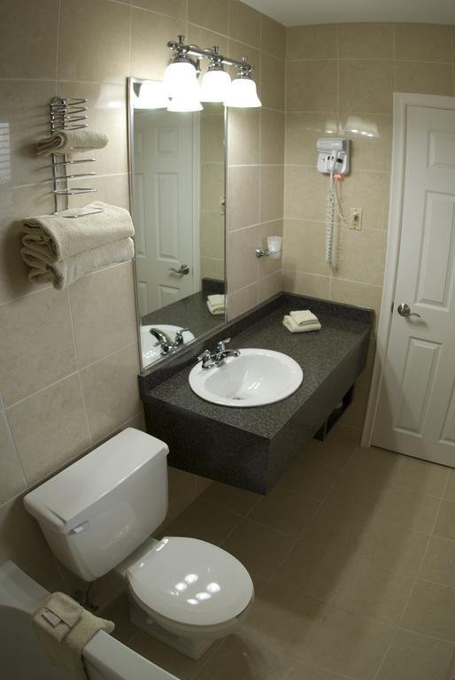 Falls Manor Resort Niagara Falls Phòng bức ảnh